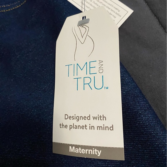 Time and Tru Maternity Jeggings - Picture 4 of 6